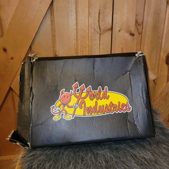 World Industries Skate Shoes Mens 11.5 Bones Skull Y2K Black F209666 Smith * - Picture 10 of 11